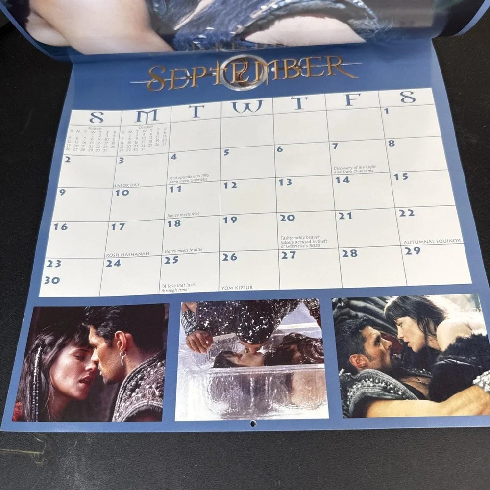 2001 Xena Warrior Princess Calendar Creation Ent. No Writing‎ Inside! RARE